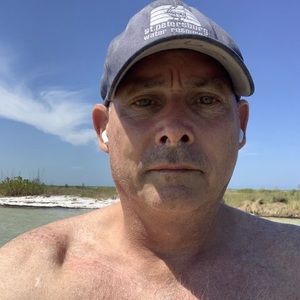 Meet your Posher, Jonny